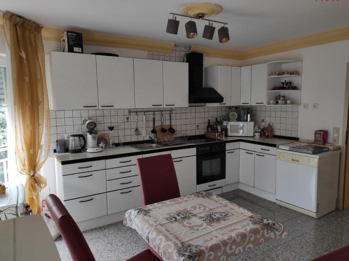 Lui Am See Apartment ลอสไฮม์ ภายนอก รูปภาพ